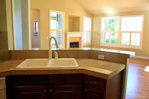 19459 Blue Lake Loop, Bend, OR 97702 photo 18