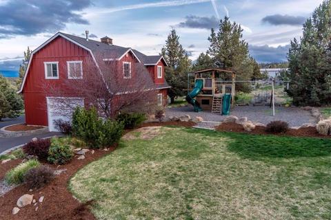 21304 Gift Pl, Bend, OR 97701 photo 3