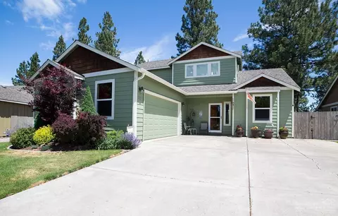 19533 Fishhawk Loop, Bend, OR 97702 photo 1