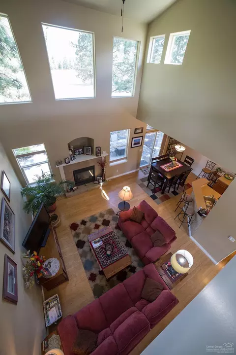 19533 Fishhawk Loop, Bend, OR 97702 photo 8