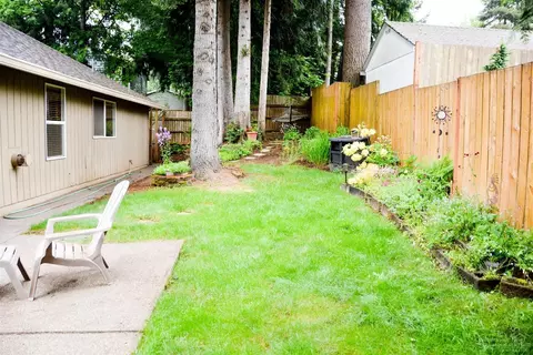 17800 Loundree Dr, Sandy, OR 97055 photo 2
