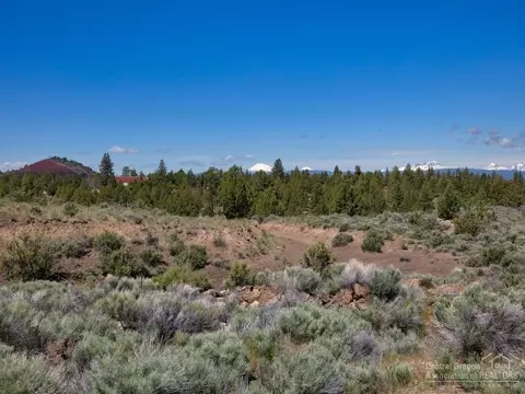 60100 Stirling Dr, Bend, OR 97702 photo 13