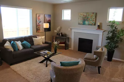 60892 SE Sweet Pea Dr, Bend, OR 97702 photo 12