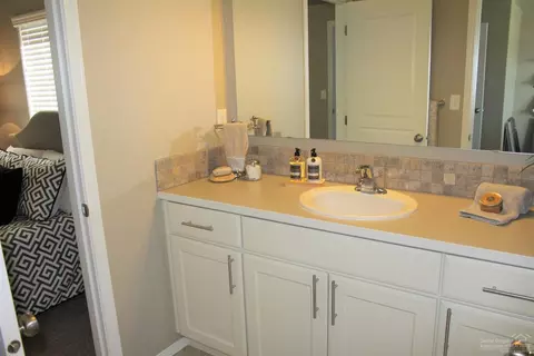 60892 SE Sweet Pea Dr, Bend, OR 97702 photo 20