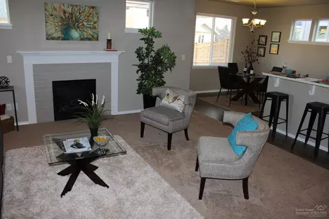 60892 SE Sweet Pea Dr, Bend, OR 97702 photo 10