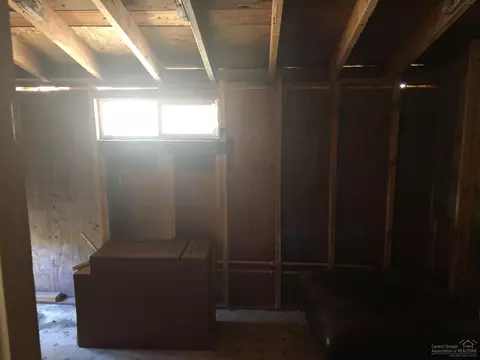 51377 Walling, La Pine, OR 97739 photo 16