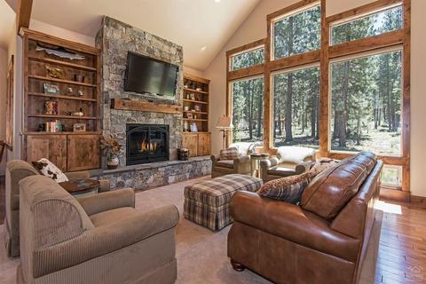 56283 Trailmere Cir, Bend, OR 97707 photo 9