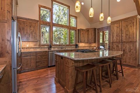 56283 Trailmere Cir, Bend, OR 97707 photo 7