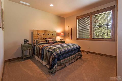 56283 Trailmere Cir, Bend, OR 97707 photo 17