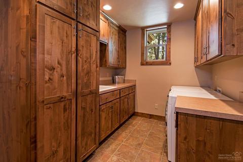 56283 Trailmere Cir, Bend, OR 97707 photo 22