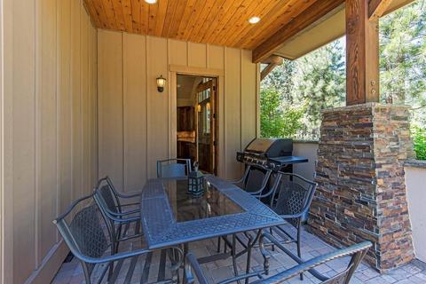56283 Trailmere Cir, Bend, OR 97707 photo 6