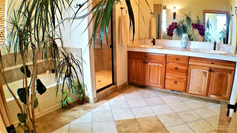 1267 NW Constellation Dr, Bend, OR 97703 photo 10