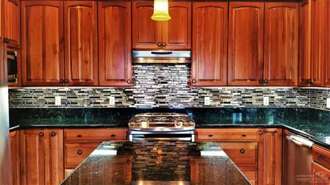 1267 NW Constellation Dr, Bend, OR 97703 photo 5