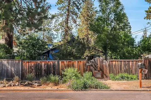 1302 NW Davenport Ave, Bend, OR 97703 photo 5