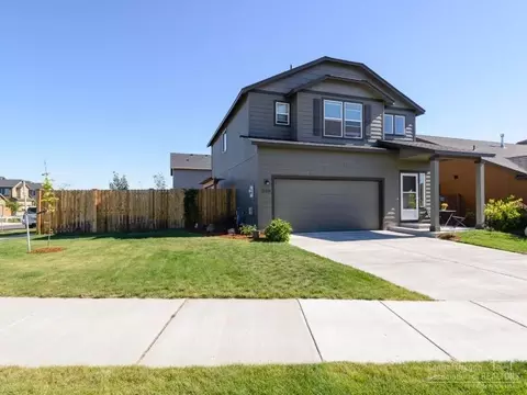 21206 Keyte Rd, Bend, OR 97701 photo 2