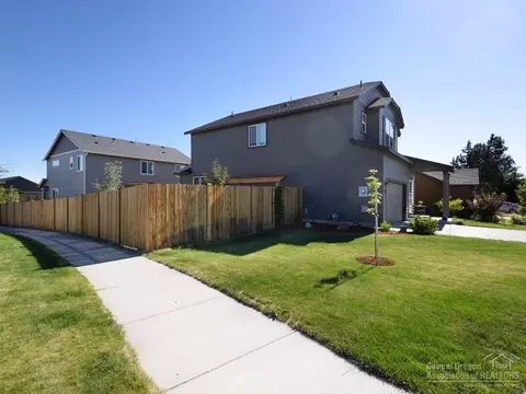 21206 Keyte Rd, Bend, OR 97701 photo 23