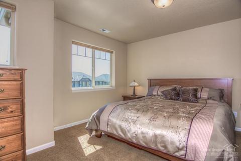 20482 Jacklight Ln, Bend, OR 97702 photo 16