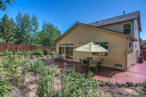 20482 Jacklight Ln, Bend, OR 97702 photo 7