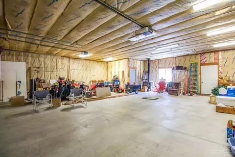 50542 Deer St, La Pine, OR 97739 photo 3