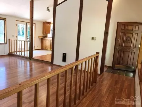 1275 NE Paula Dr, Bend, OR 97701 photo 8
