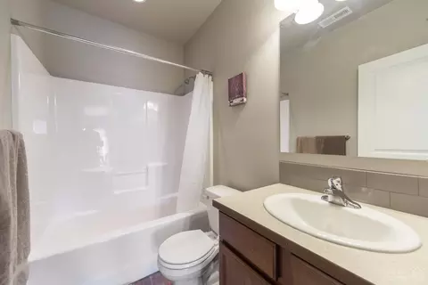 21125 Darnel Ave, Bend, OR 97702 photo 8