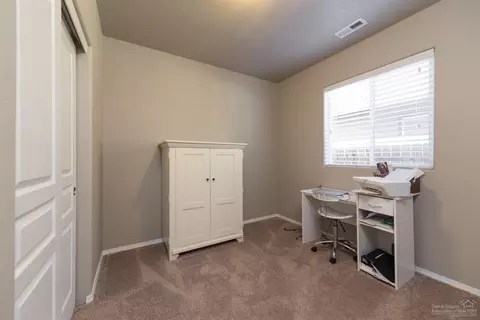 21125 Darnel Ave, Bend, OR 97702 photo 7