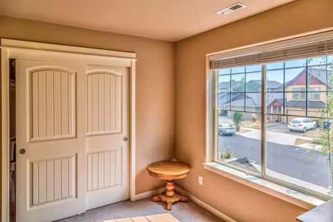 2874 NE Jackdaw Dr, Bend, OR 97701 photo 11