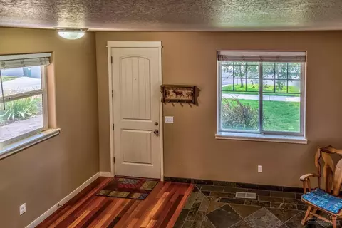 2874 NE Jackdaw Dr, Bend, OR 97701 photo 7