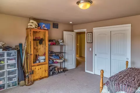 2874 NE Jackdaw Dr, Bend, OR 97701 photo 13