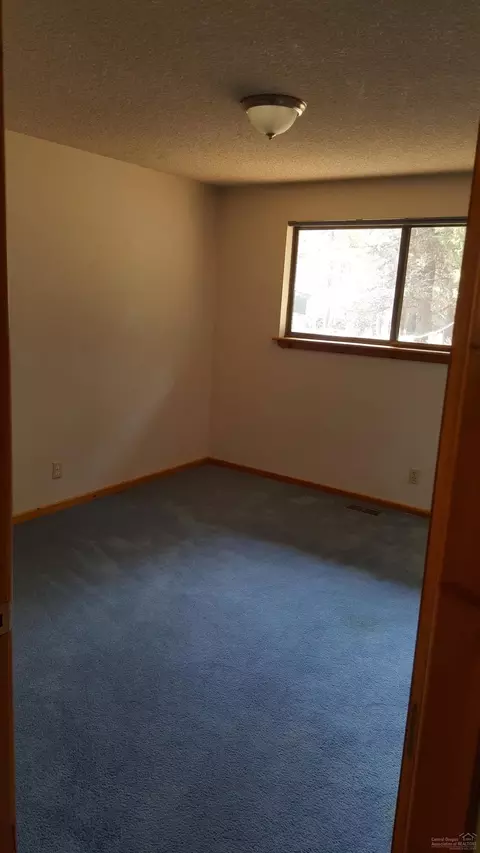 63333 Silverado Dr, Bend, OR 97701 photo 7