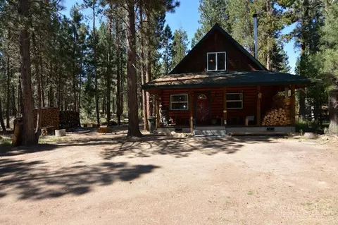 15372 Bear St, La Pine, OR 97739 photo 2