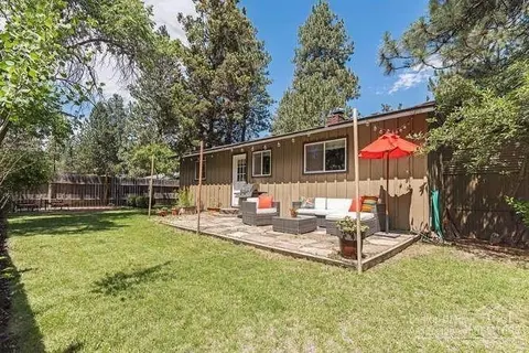 207 NE 10th St, Bend, OR 97701 photo 18