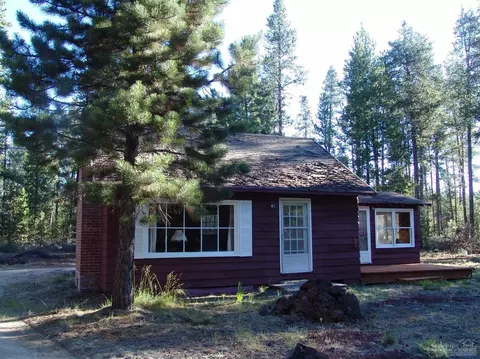 15720 Davis Ave, La Pine, OR 97739 photo 1