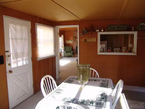15720 Davis Ave, La Pine, OR 97739 photo 5