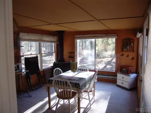 15720 Davis Ave, La Pine, OR 97739 photo 4