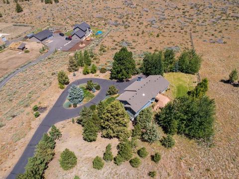 59664 Calgary Loop, Bend, OR 97702 photo 6