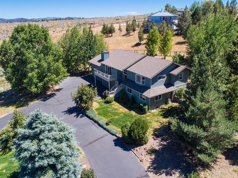 59664 Calgary Loop, Bend, OR 97702 photo 1