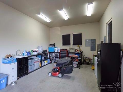 65325 Tweed Rd, Bend, OR 97701 photo 25