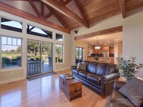 65325 Tweed Rd, Bend, OR 97701 photo 5
