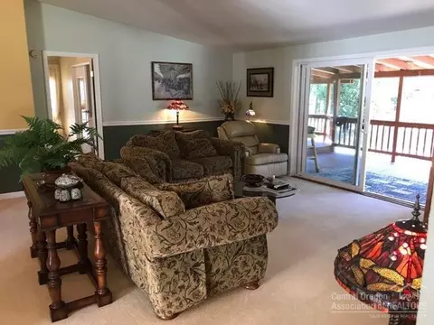 61007 Sugarbush Ln, Bend, OR 97702 photo 6