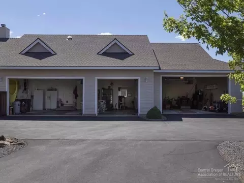 60355 Sunridge Dr, Bend, OR 97702 photo 11