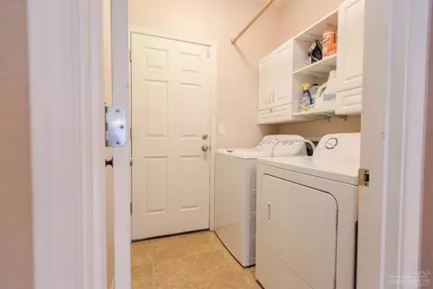 20036 Mount Hope Ln, Bend, OR 97702 photo 17