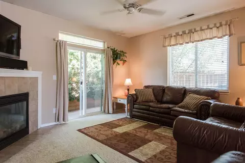 20036 Mount Hope Ln, Bend, OR 97702 photo 5