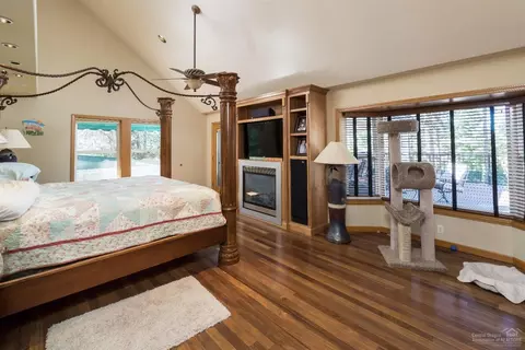 1750 NE Neff Rd, Bend, OR 97701 photo 8