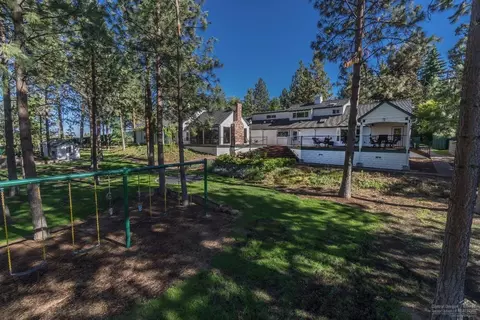 1750 NE Neff Rd, Bend, OR 97701 photo 18