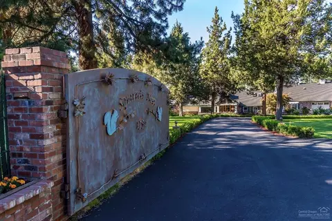 1750 NE Neff Rd, Bend, OR 97701 photo 1