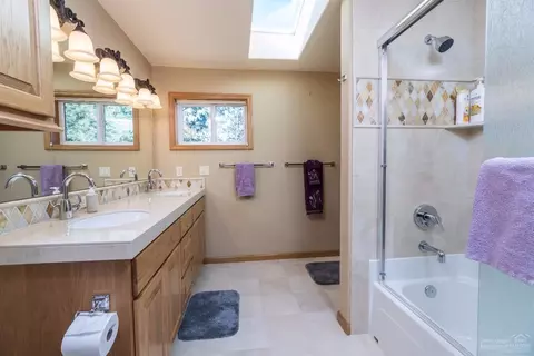 1750 NE Neff Rd, Bend, OR 97701 photo 16