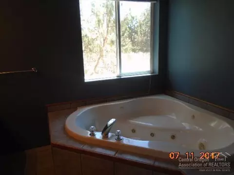 62091 Torkelson Rd, Bend, OR 97701 photo 13
