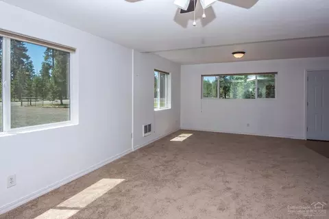 53734 Day Rd, La Pine, OR 97739 photo 18