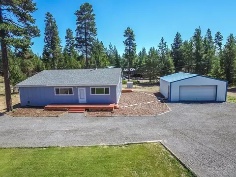 53734 Day Rd, La Pine, OR 97739 photo 2